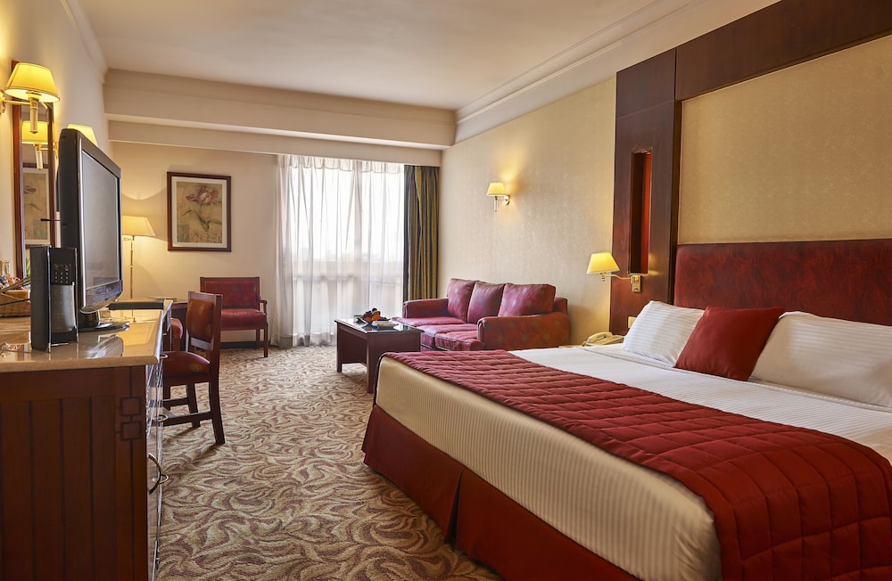Executive Room