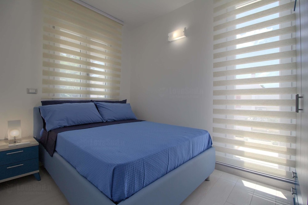 Apartment (2 Bedrooms)