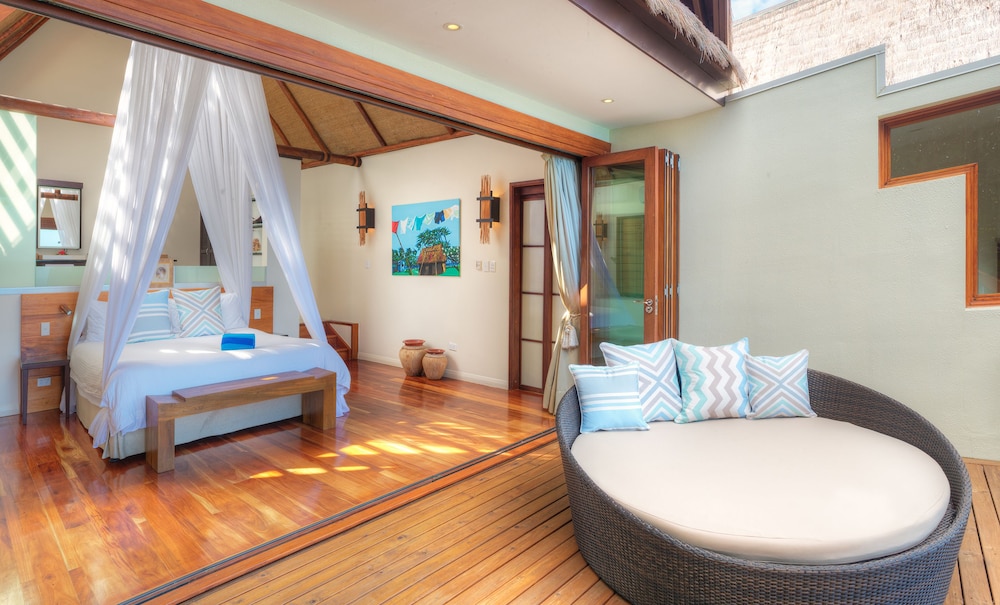 Sunset Plunge Pool Villa with All Meals