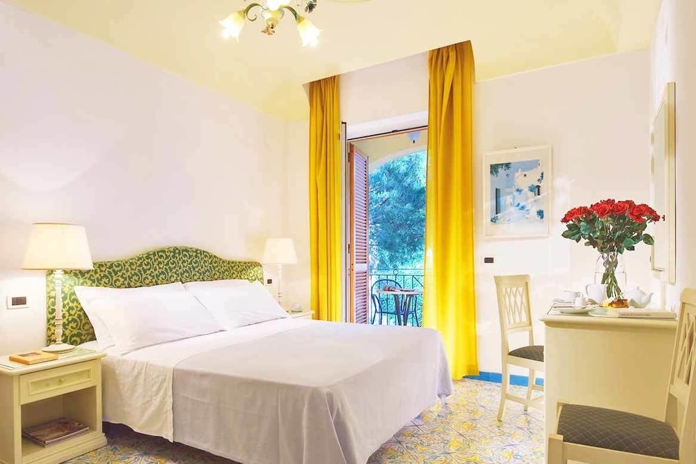 Classic Double Room - Photo 1
