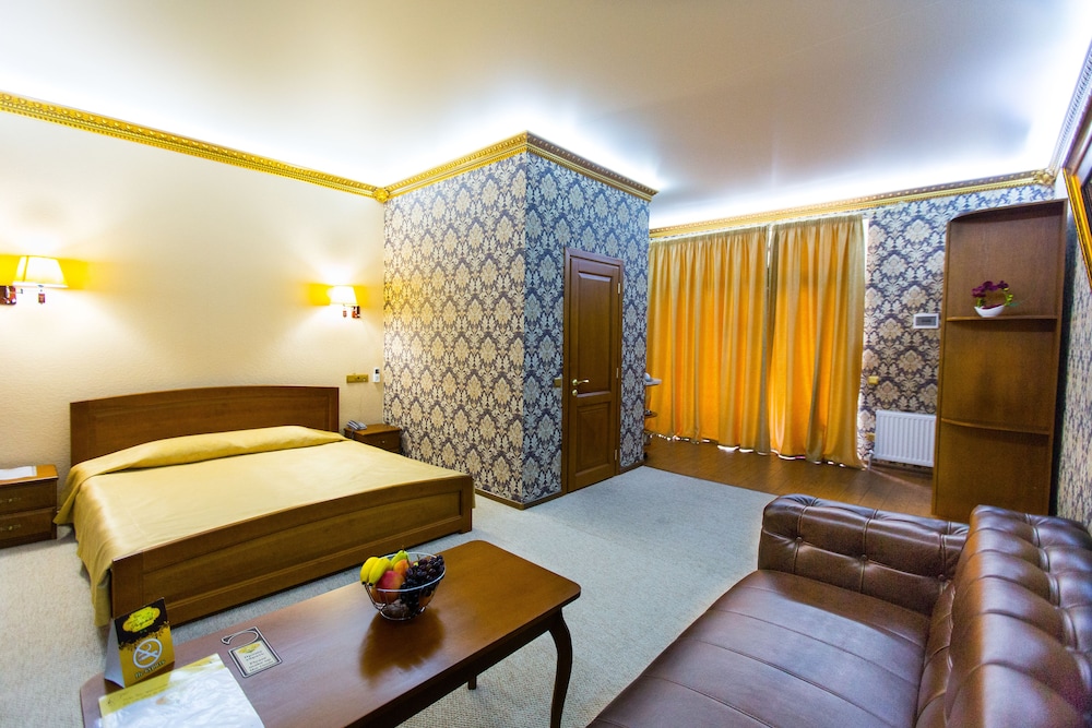 Basic Double Room Single Use, 1 Bedroom photo 2