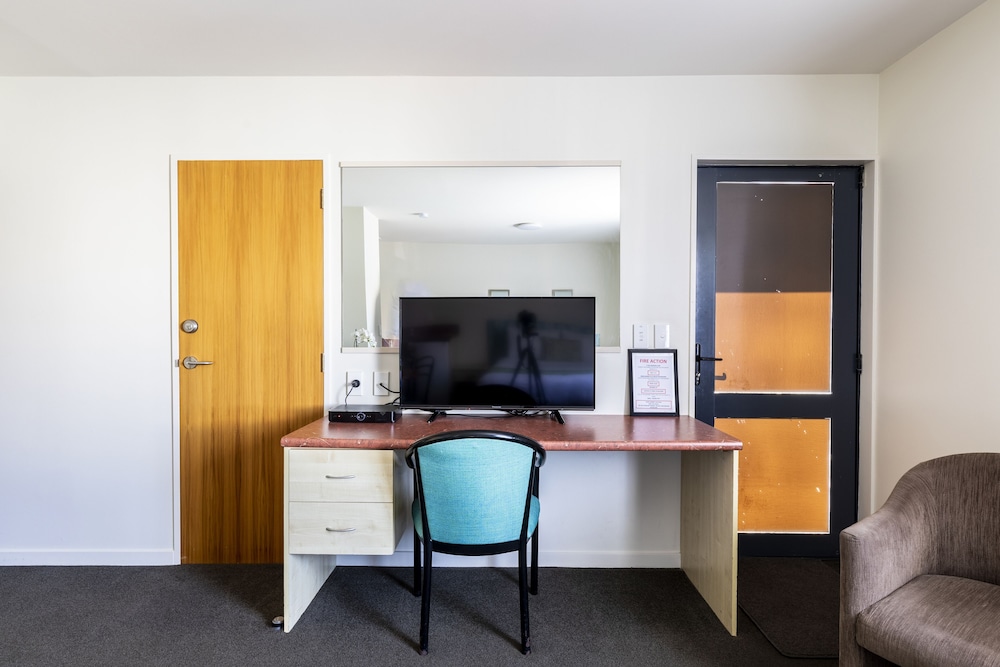 One Bedroom Unit