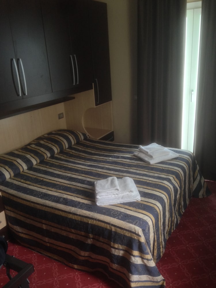 Quadruple Room photo 3