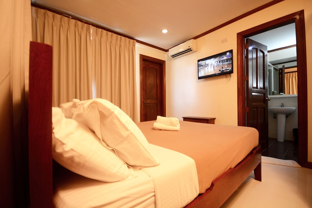 Deluxe Double Room - Photo 4