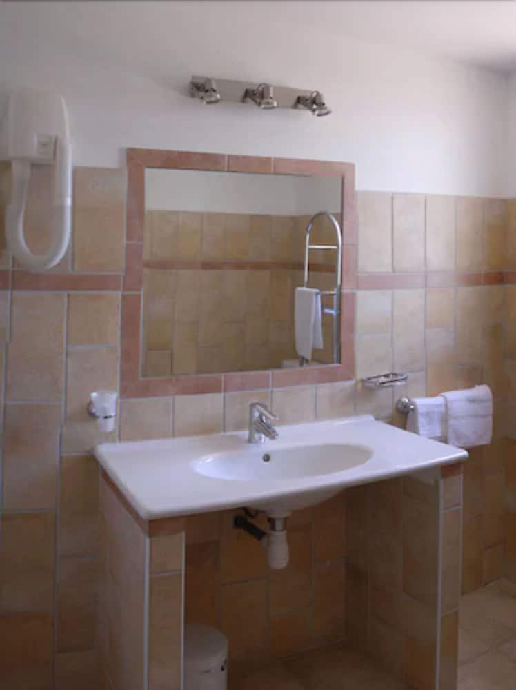 Comfort Double or Twin Room, Sea View photo 3