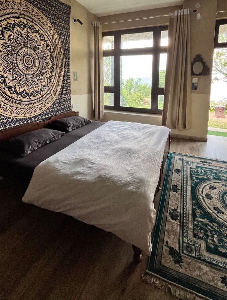 Standard Double Room photo 2