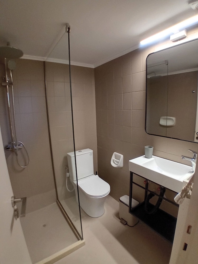 Comfort Triple Room, Garden View photo 2