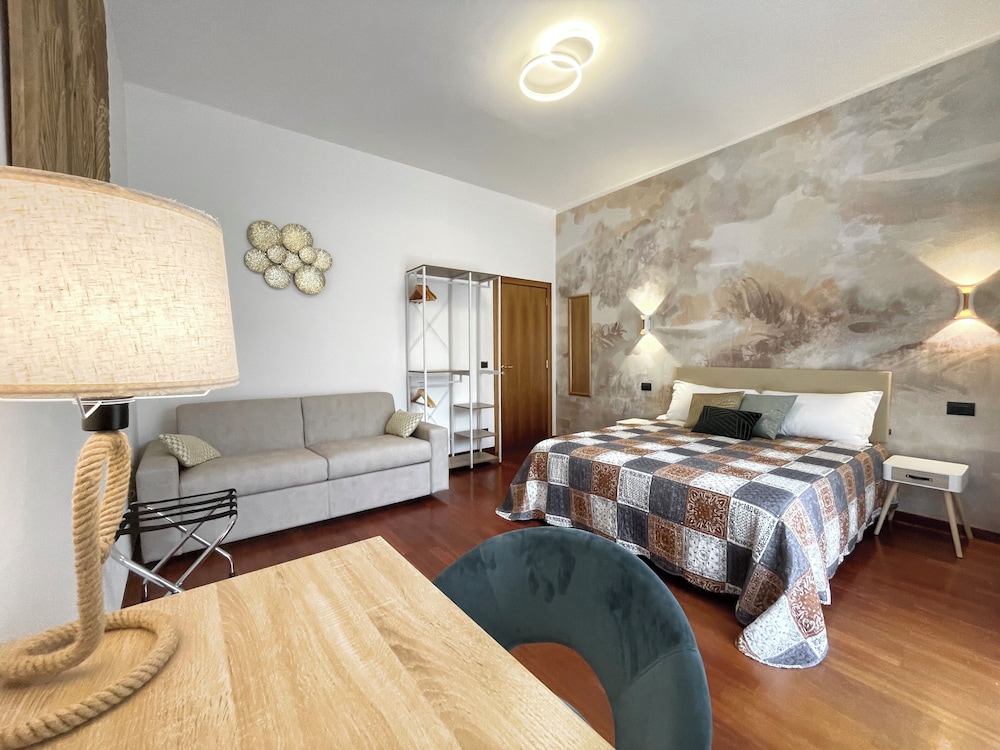 Comfort Quadruple Room - Photo 1