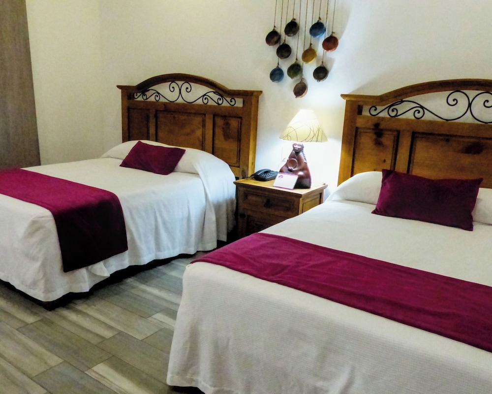 Deluxe Double Room, 2 Double Beds, Poolside