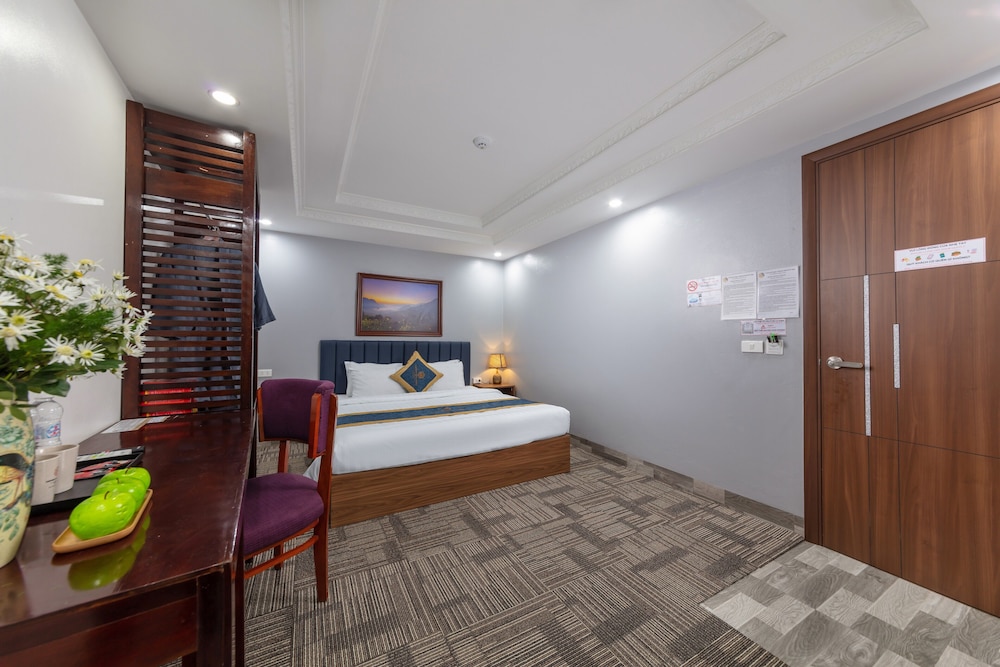Deluxe Double or Twin Room - Photo 3