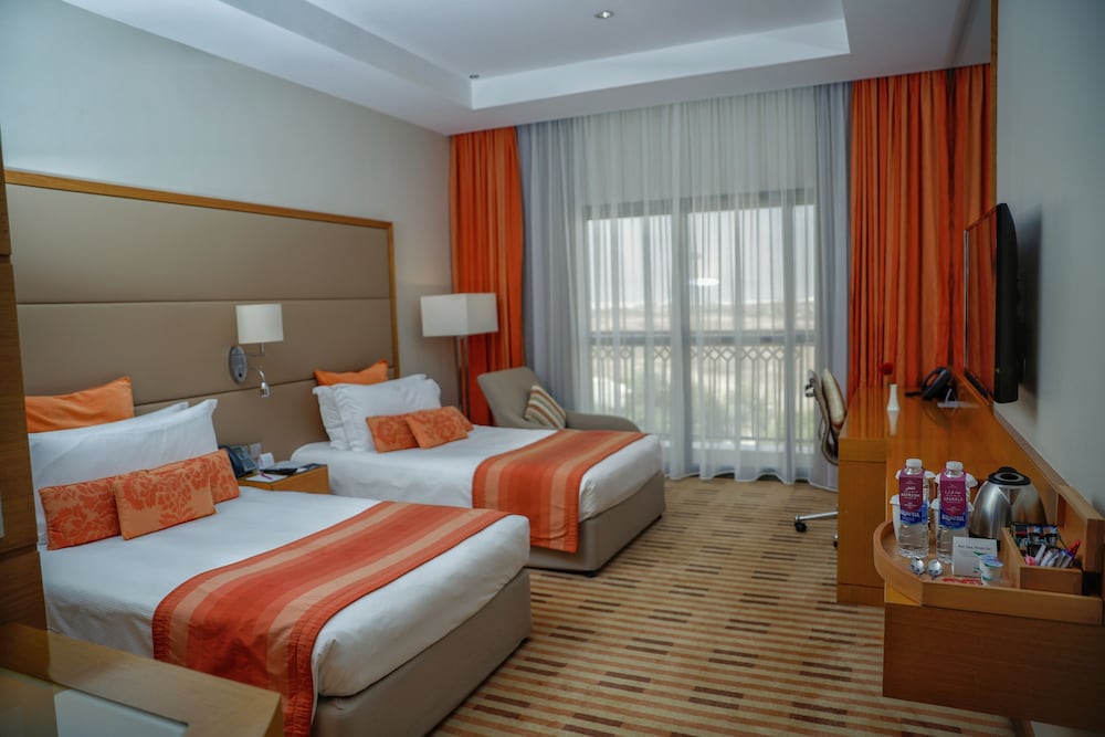 Standard Room, 2 Twin Beds, Balcony - Photo 2
