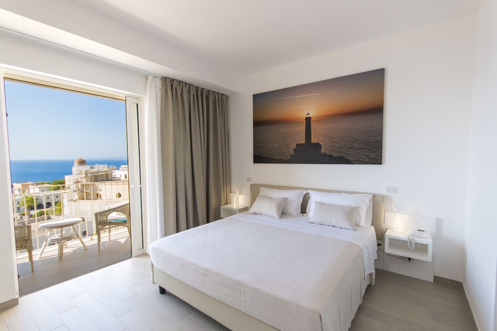 Superior Room, Balcony, Sea View