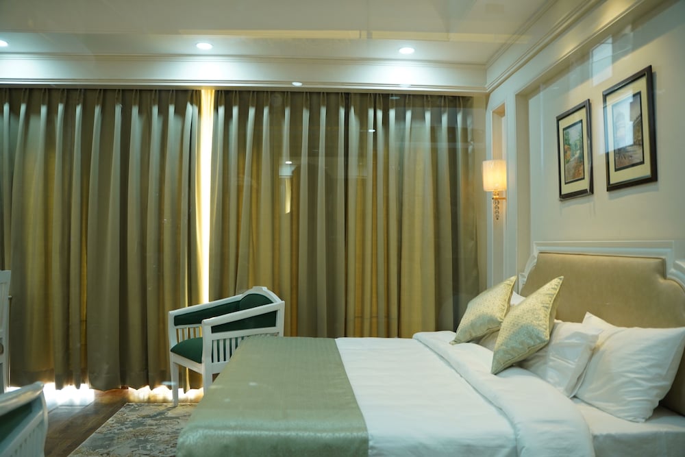 Signature Room, Mountain View photo 3