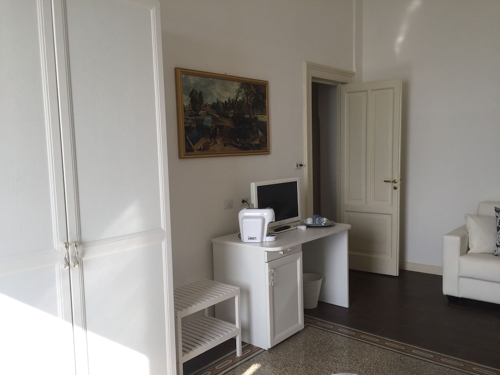 Comfort Room, Sea View (Paestum) photo 3
