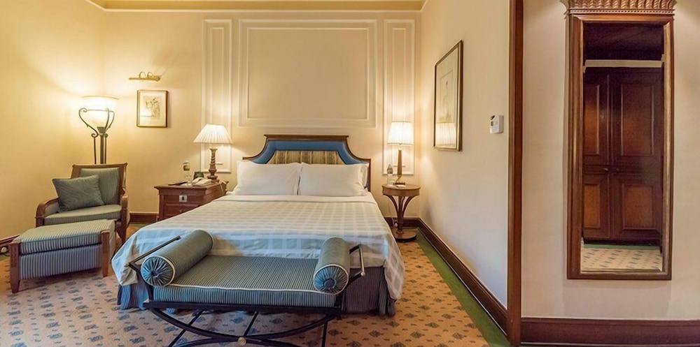 Luxury Room photo 2