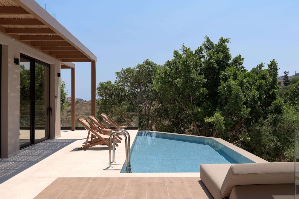 Hilltop Suite Private pool - Garden or Side Sea View- Adults Only - Photo 31