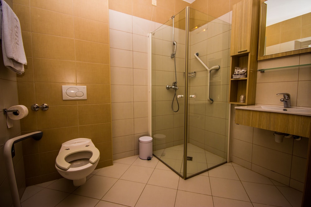 Standard Double or Twin Room, Annex Building (Single Use) - Photo 13