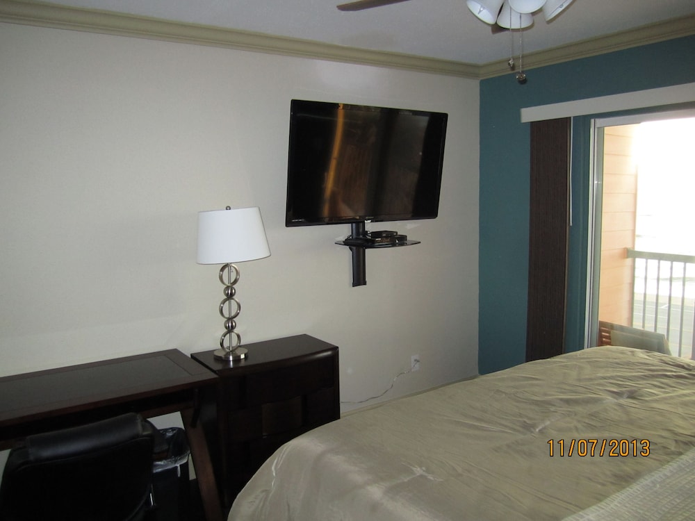 Condo E, 2 Bedroom, 2 Bath Ocean Front Standard #303  (Balcony Not Accessible) photo 1