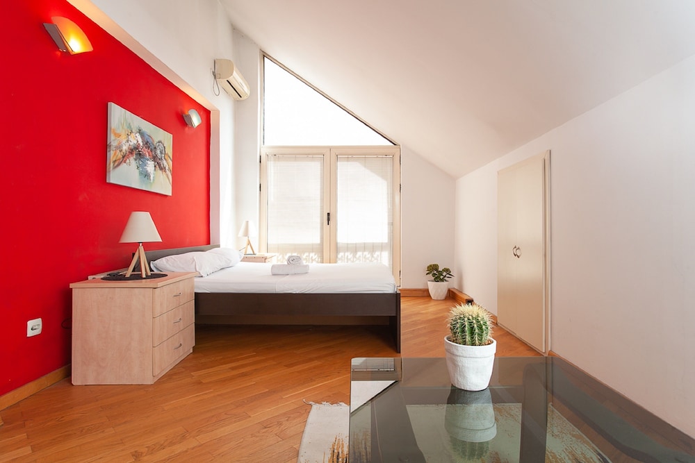 Superior Apartment, 1 Queen Bed, Kitchenette photo 1