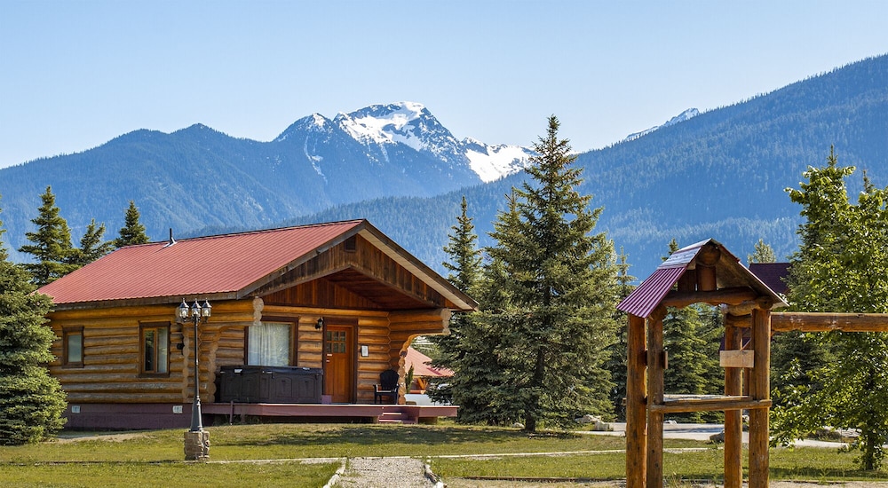 Cabin, Multiple Beds, Hot Tub (pet friendly) photo 2