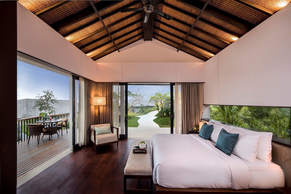 Luxury Villa King