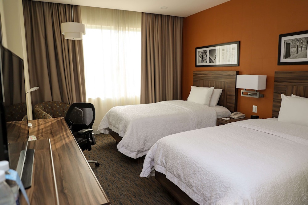 Room, 2 Twin Beds, Non Smoking, Refrigerator