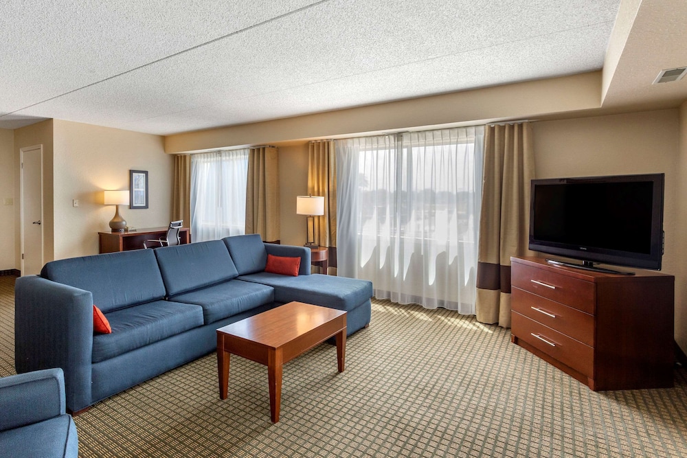 Efficiency, Suite, Multiple Beds, Non Smoking - Photo 10