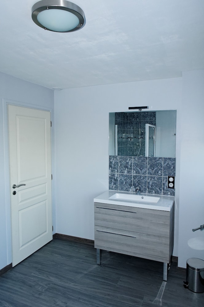 Superior Double Room (Chambre aux Cygnes) photo 2