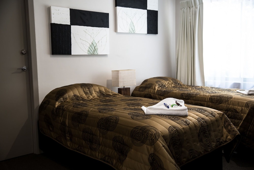 Large Luxury Suite photo 2