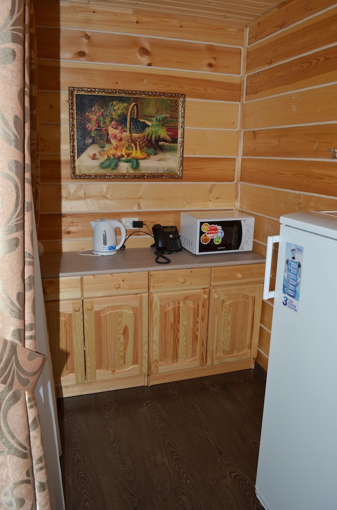 Cabin, 2 Bedrooms (4 adults) photo 3