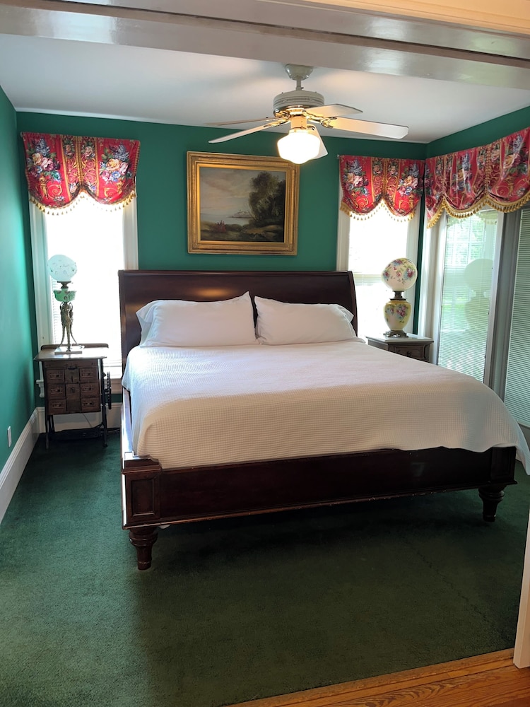 Luxury Suite photo 1