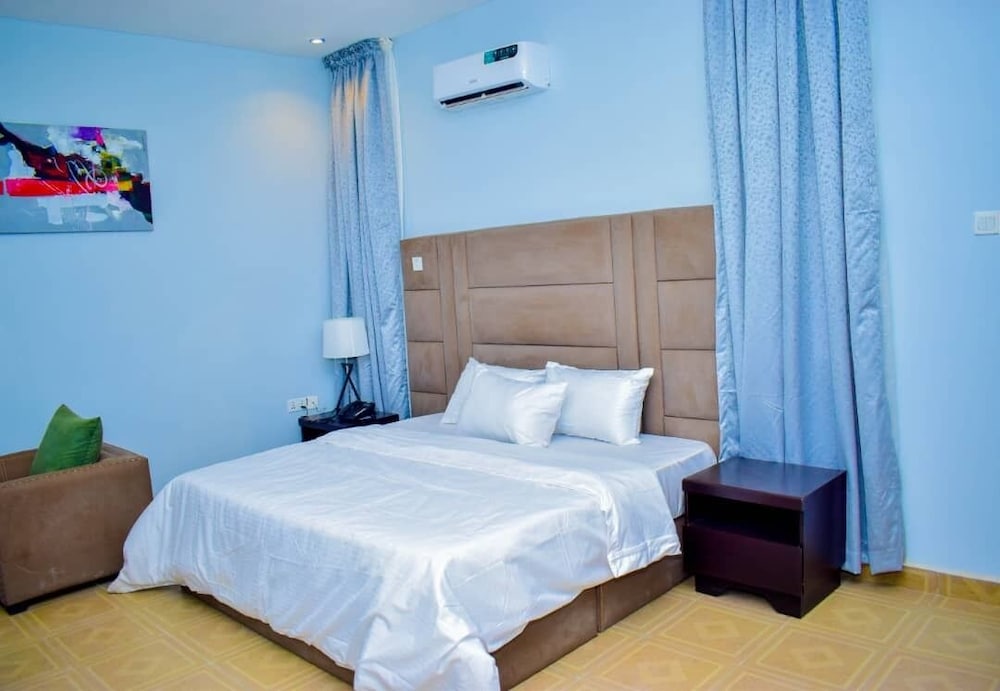Signature Room photo 2