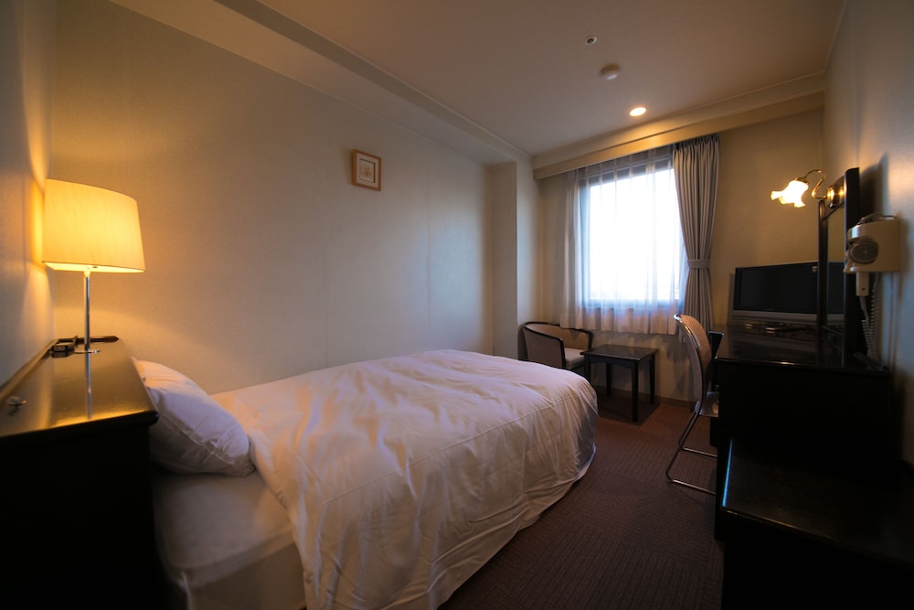 Standard Single Room, 1 Bedroom, Smoking, Refrigerator