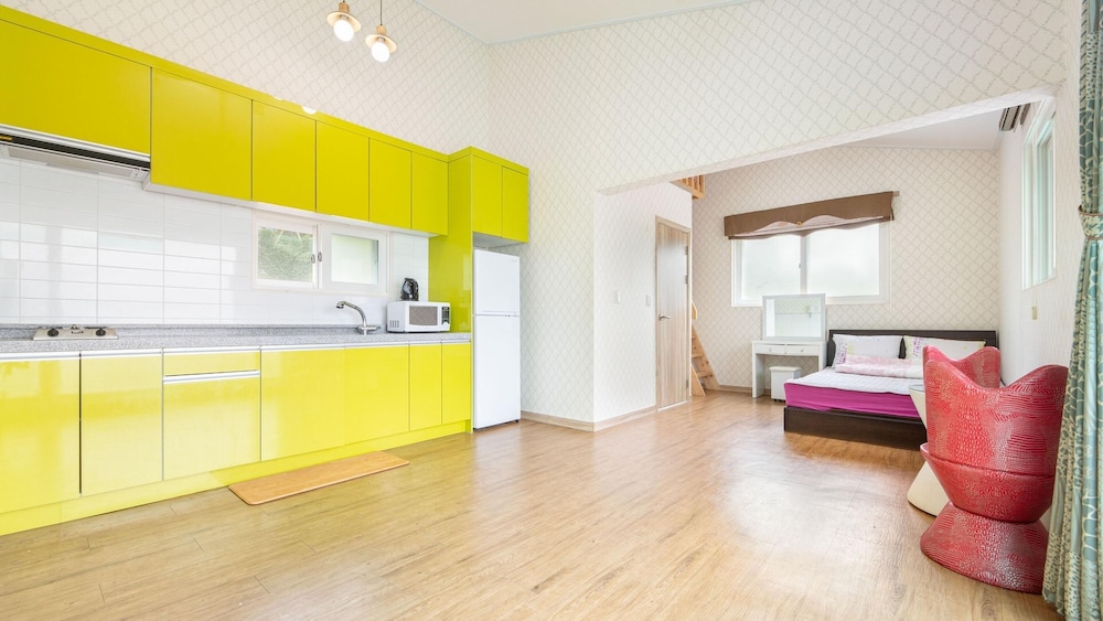 Basic Room, 1 Bedroom (Room 301) - Photo 1