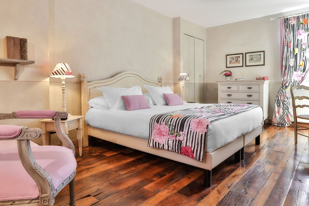 Superior Double Room photo 2