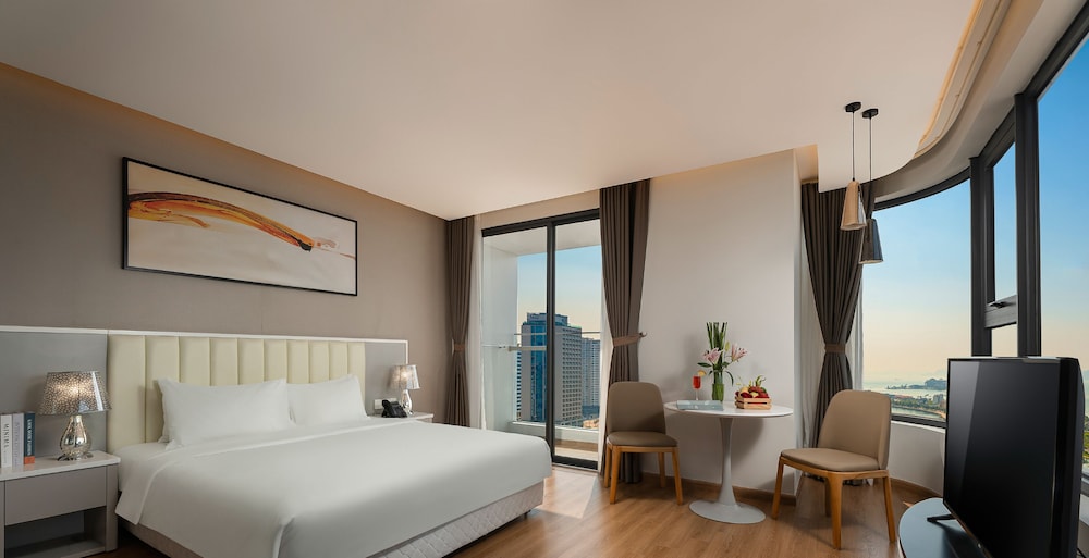 Deluxe Double Room, Ocean View - Photo 2