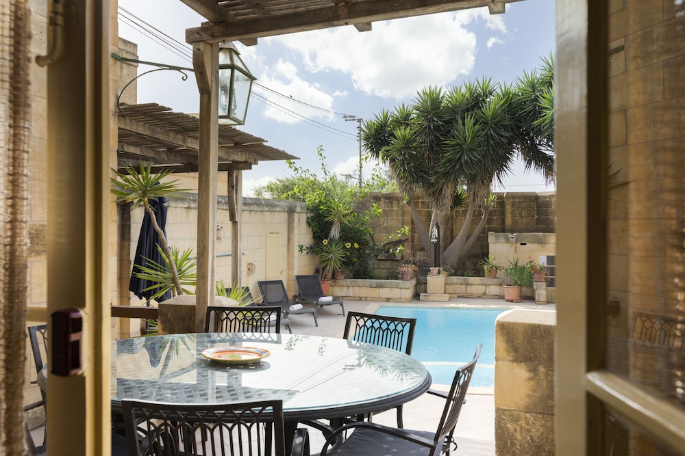 Family Villa photo 3