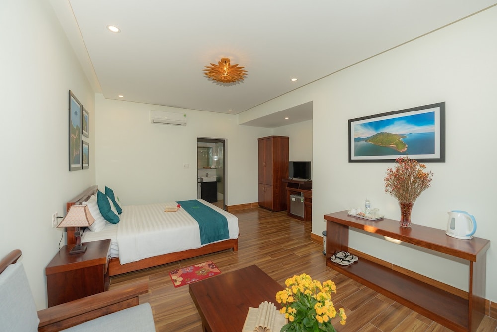 Deluxe Room, Balcony, Garden View photo 2