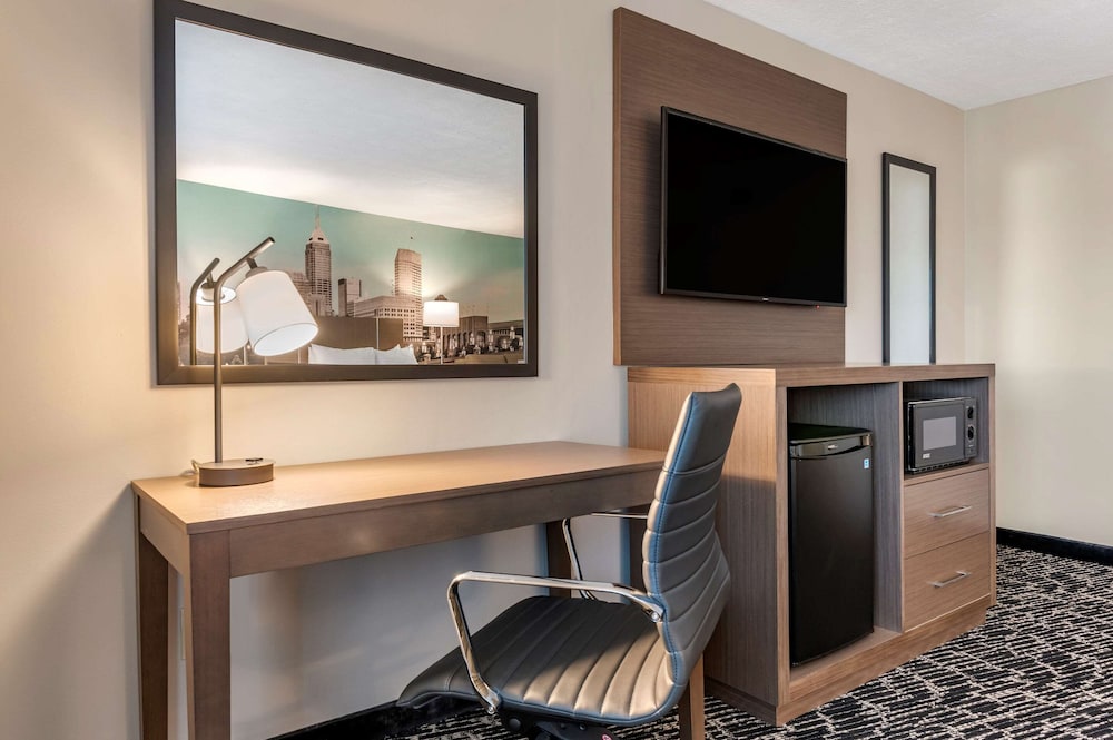 Suite, Multiple Beds, Non Smoking photo 1