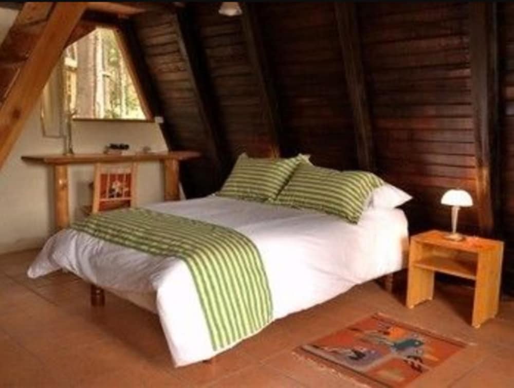 Family Cabin, Multiple Beds photo 2