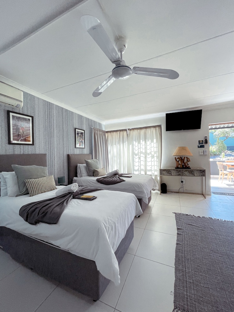 Luxury Quadruple Room photo 1