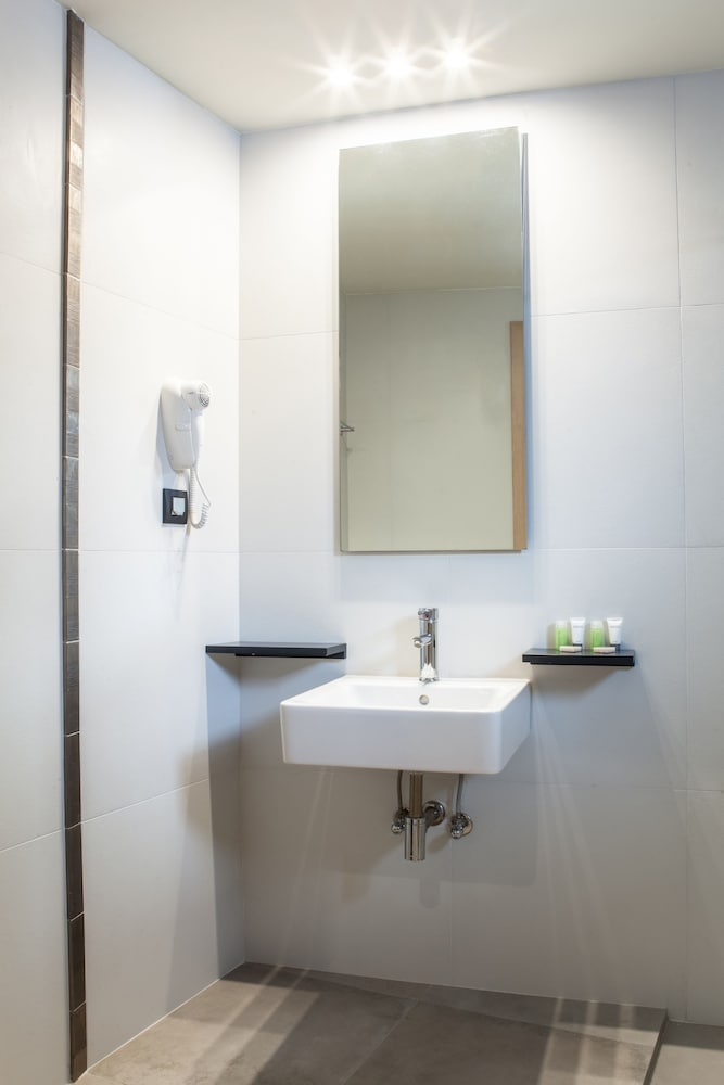 Superior Double Room, Balcony - Photo 24