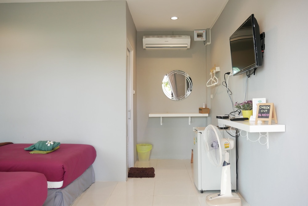 Standard Twin Room photo 3