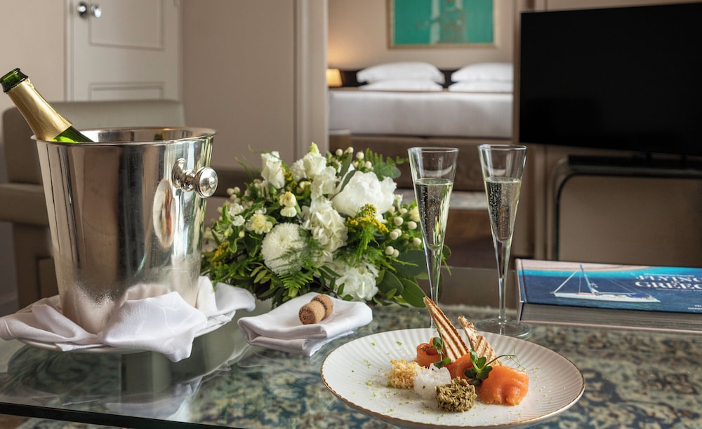 Acropolis View Deluxe Suite - Photo 12