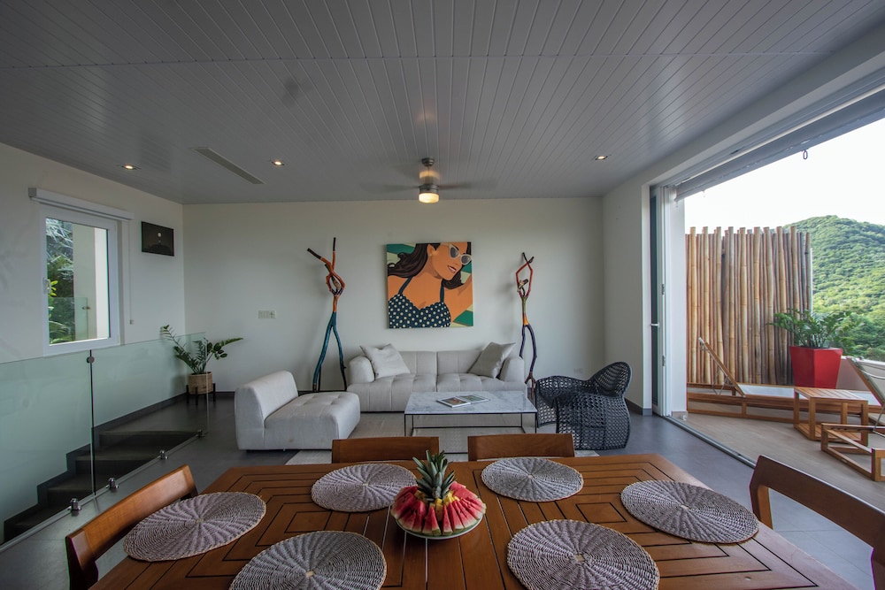 Exclusive Villa, 4 Bedrooms, Private Pool, Sea View