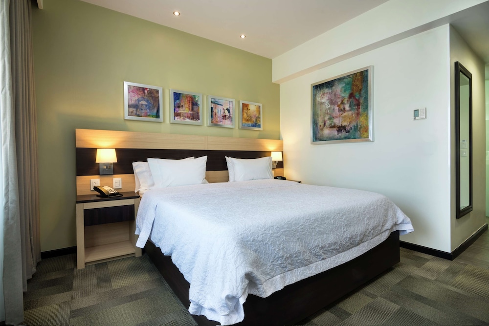 Room, 1 King Bed, Accessible, Non Smoking