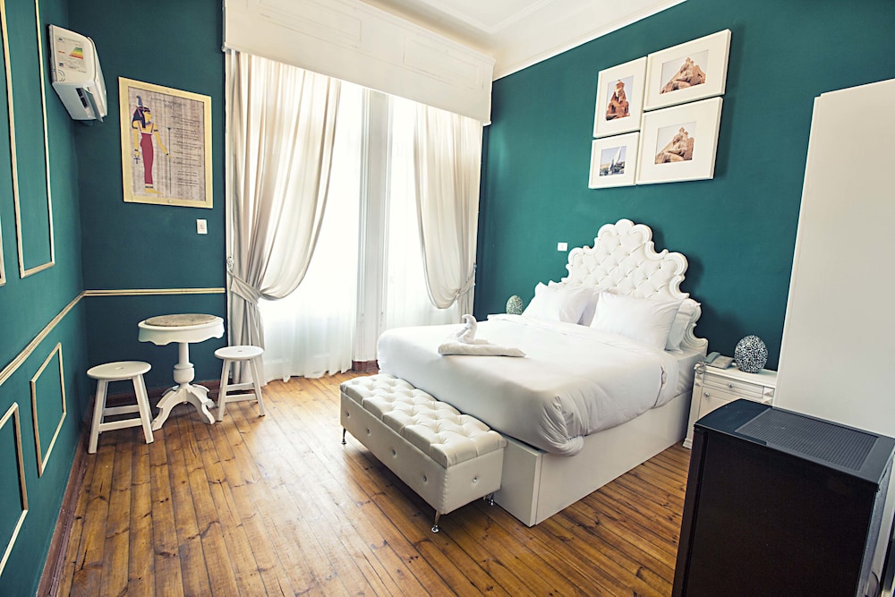 Elite Double Room, City View (Isis Goddess)