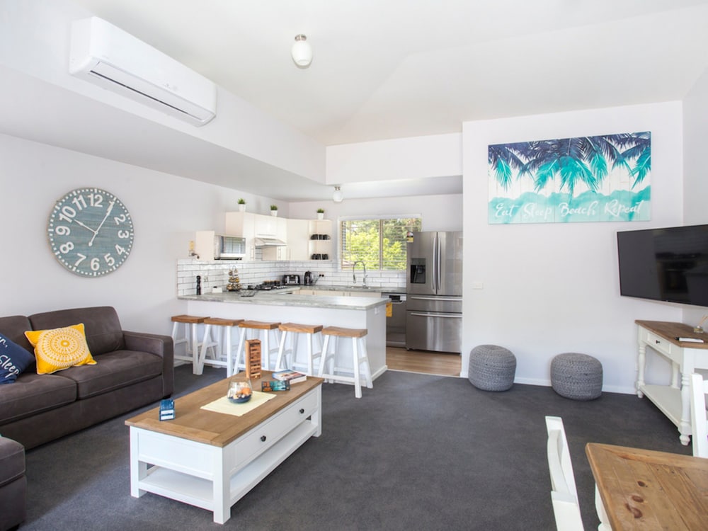 2 Bedroom Villa photo 2
