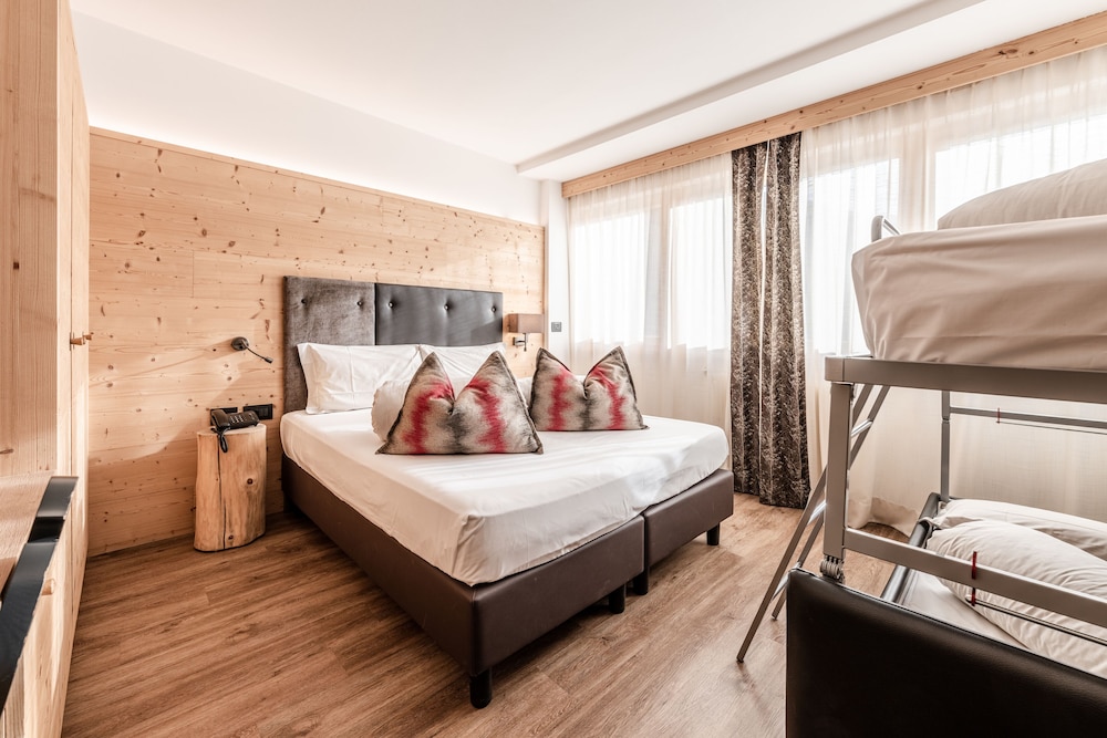 Quadruple Room photo 1