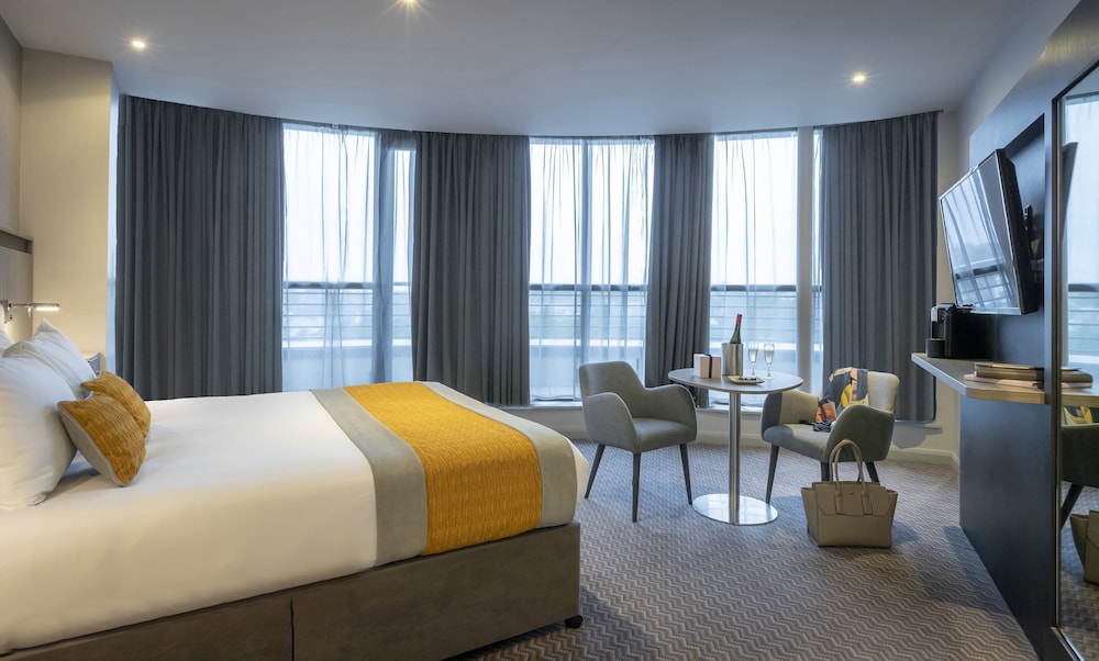 Executive King Room